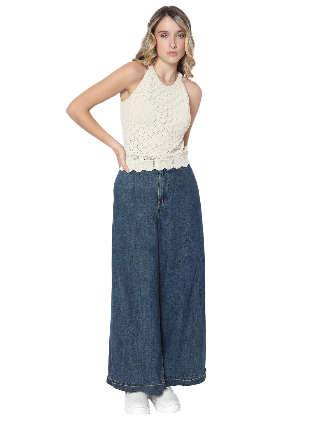 Women's Solid Regular Fit T-Shirt - Image 5