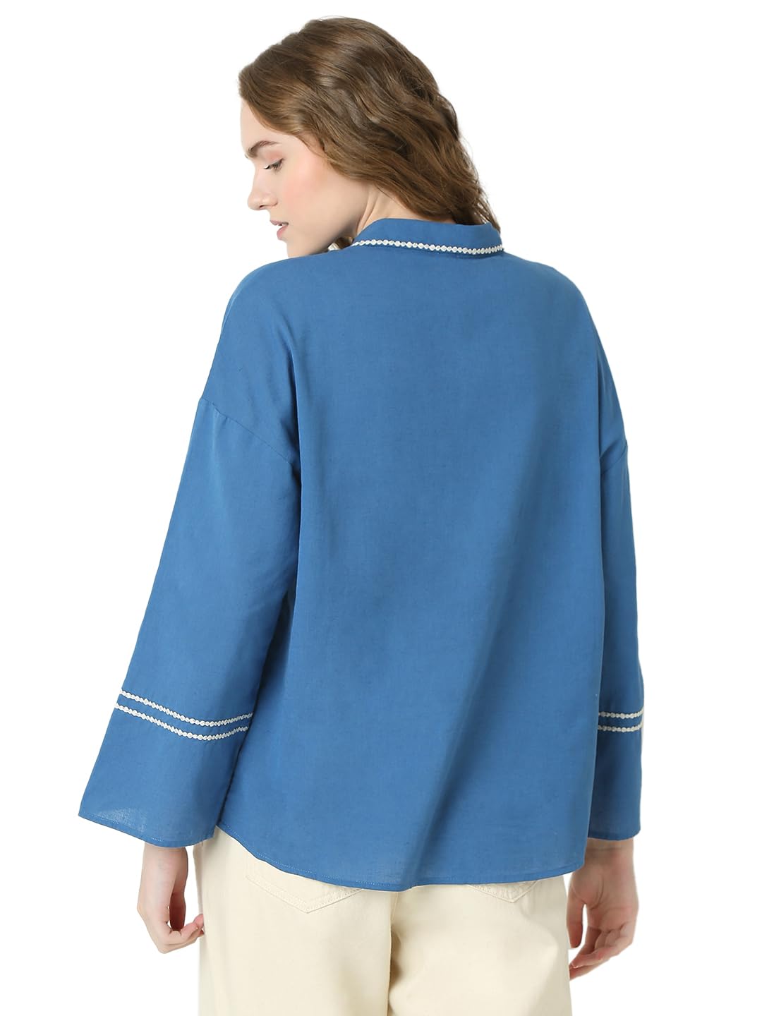 Women's Solid Regular Fit Shirt - Image 4