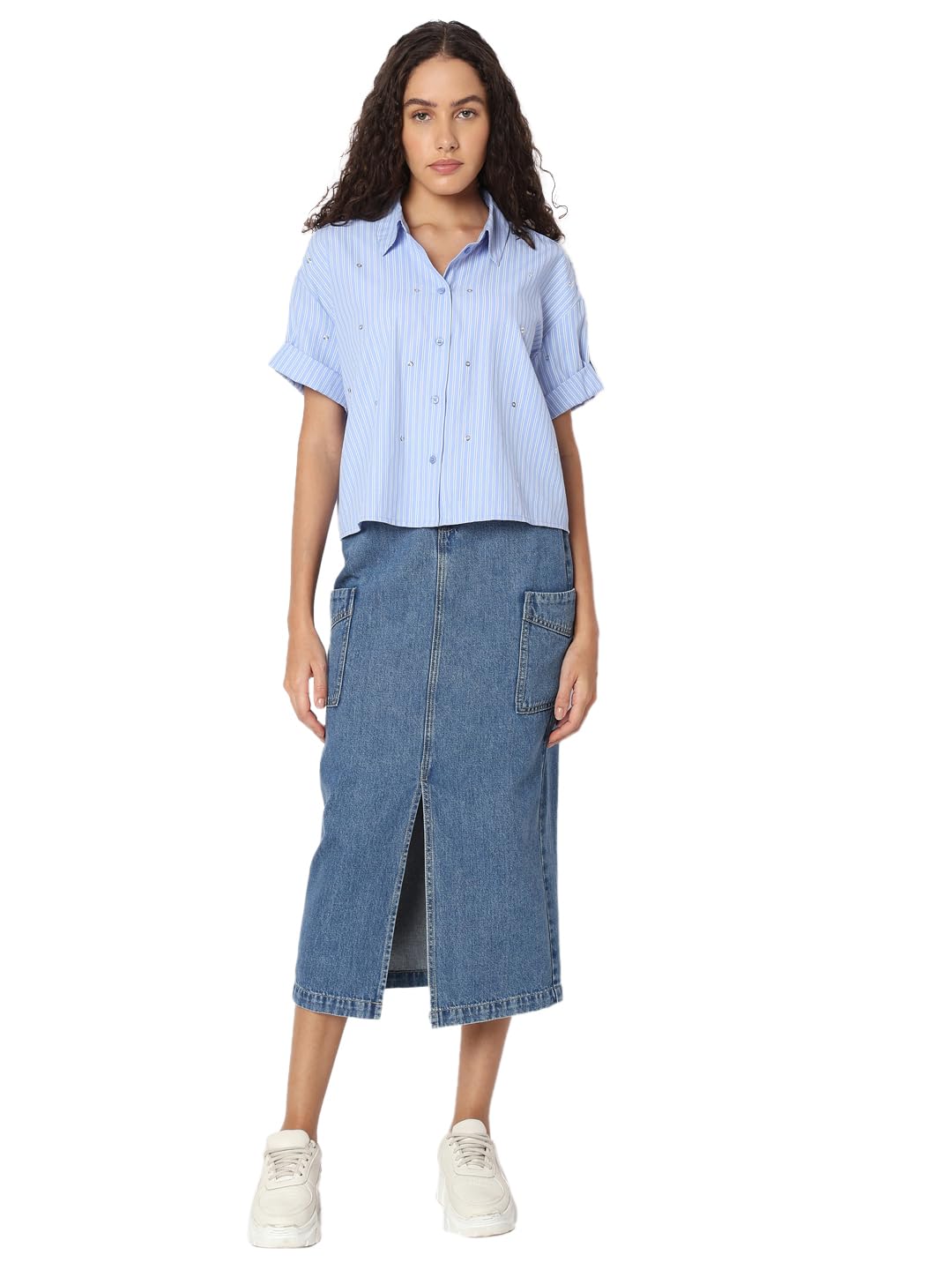 Women's Solid Regular Fit Shirt - Image 5